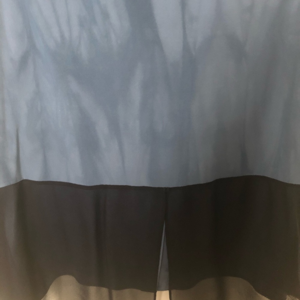 Elie Tahari Alejandra Silk Blend Blouse - Picture 7 of 8